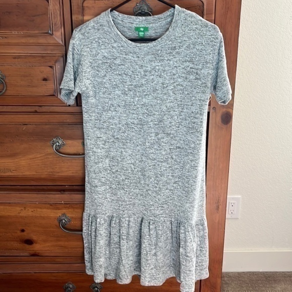 Dip Girl’s gray dress size large (12-14) EUC